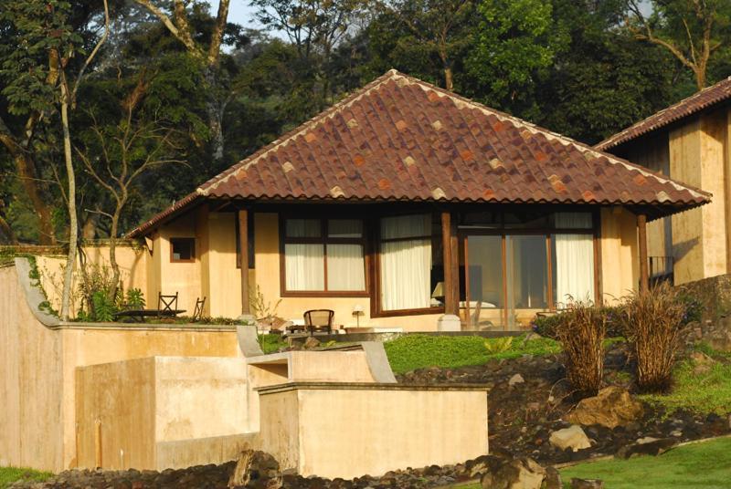 Hotel La Reunion Golf Resort And Residences Antigua Ruang foto