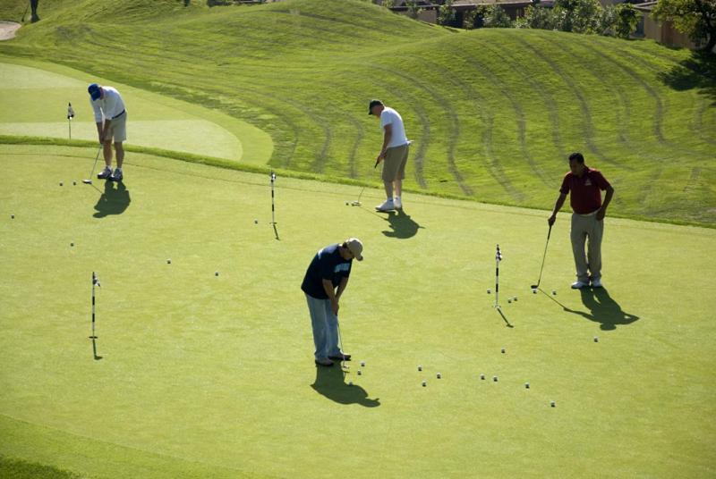 Hotel La Reunion Golf Resort And Residences Antigua Bagian luar foto